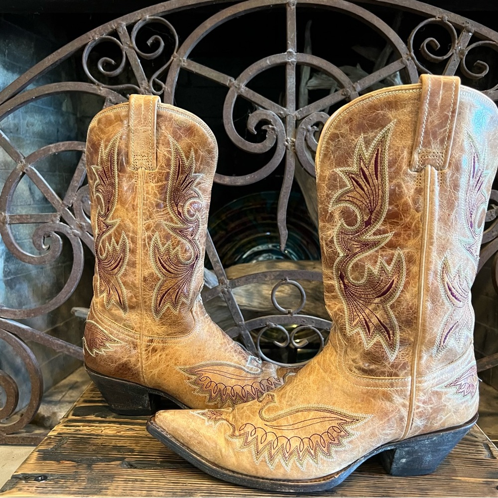RARE Vintage Corral  Eagle Cognac Tan Burgundy/olive detail Cowboy Boots 8.5M - Picture 8 of 15